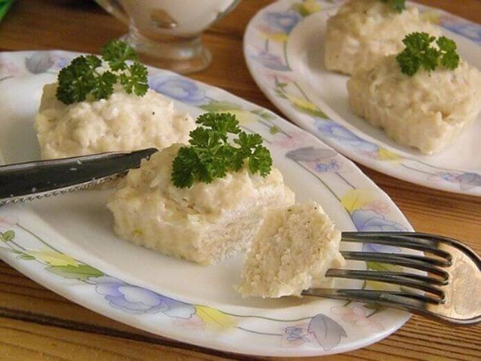 Steamed omelette is included in the diet for pancreatitis.